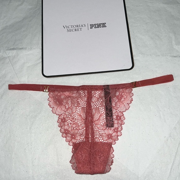 (M) Victoria’s Secret Very Sexy Lace V String Panty Underwear - Picture 1 of 8